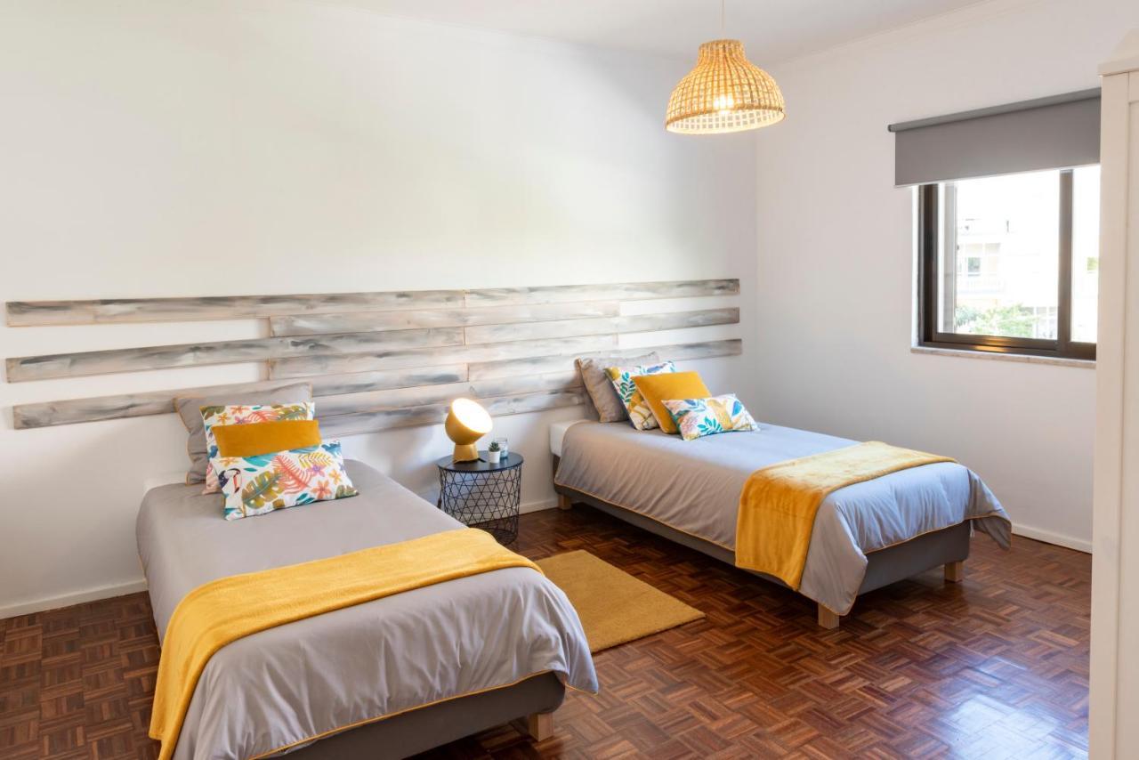 Vita Portucale ! Nook Beach Apartments Costa da Caparica Dış mekan fotoğraf